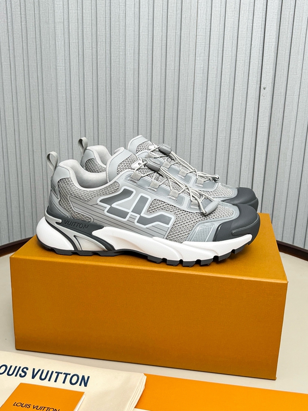 ルイヴィトン靴着用イメージ